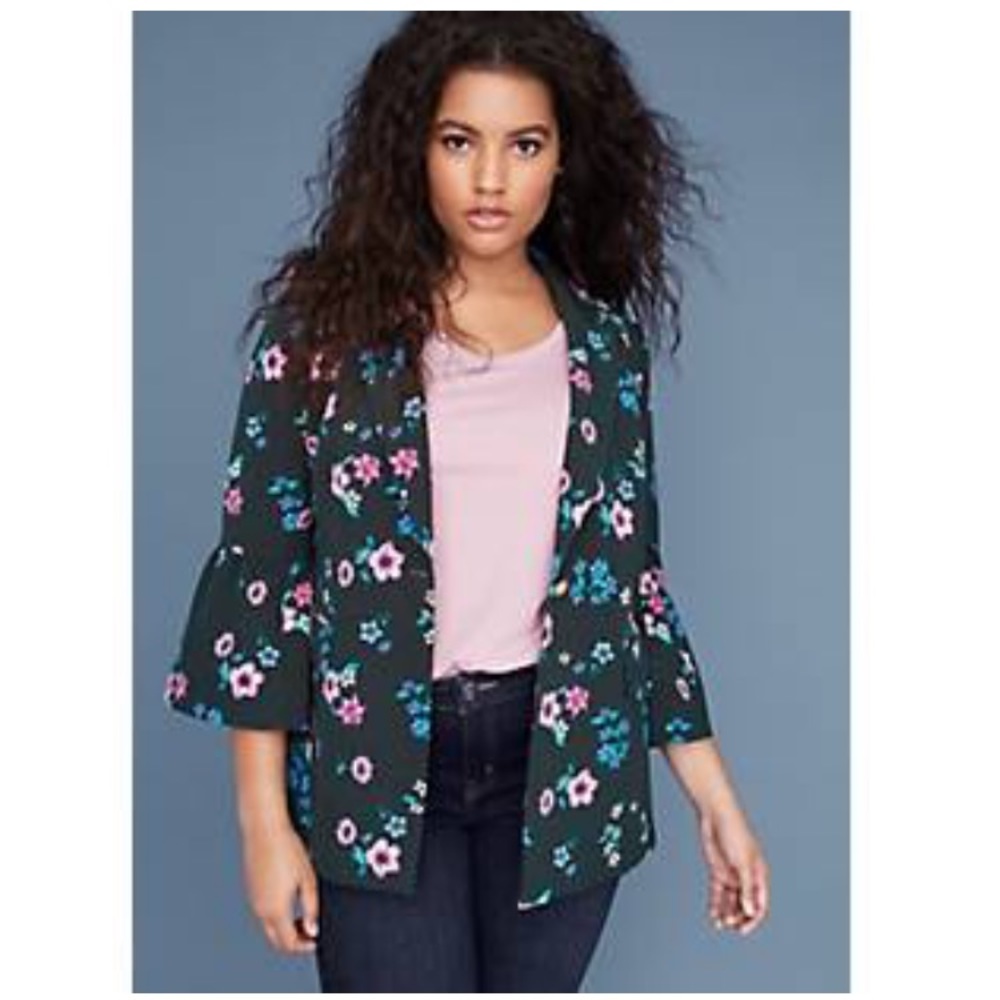 NWT Lane Bryant Bryant Blazer- Floral Bell Sleeve